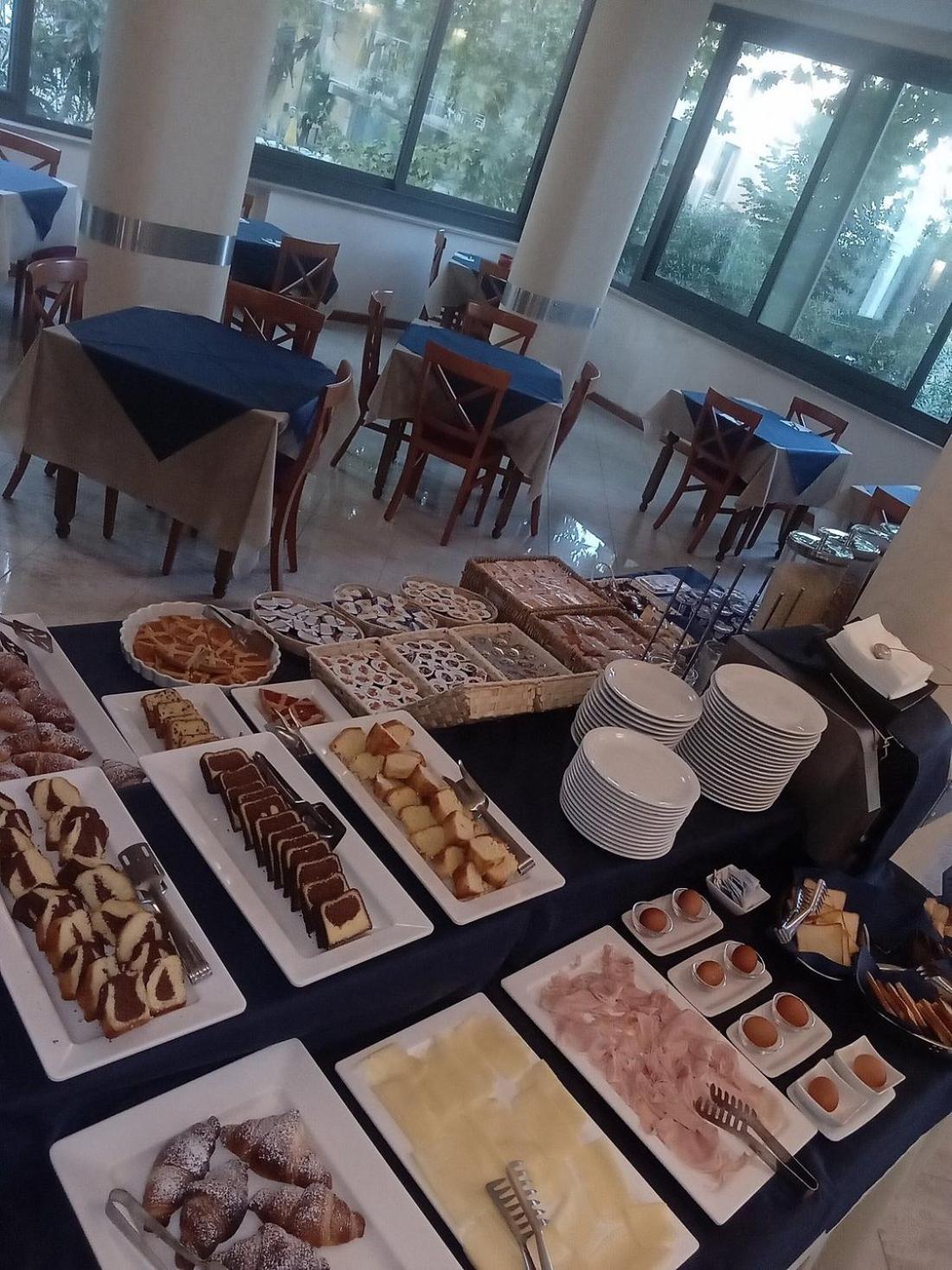 Hotel Ambasciata Cesenatico Luaran gambar