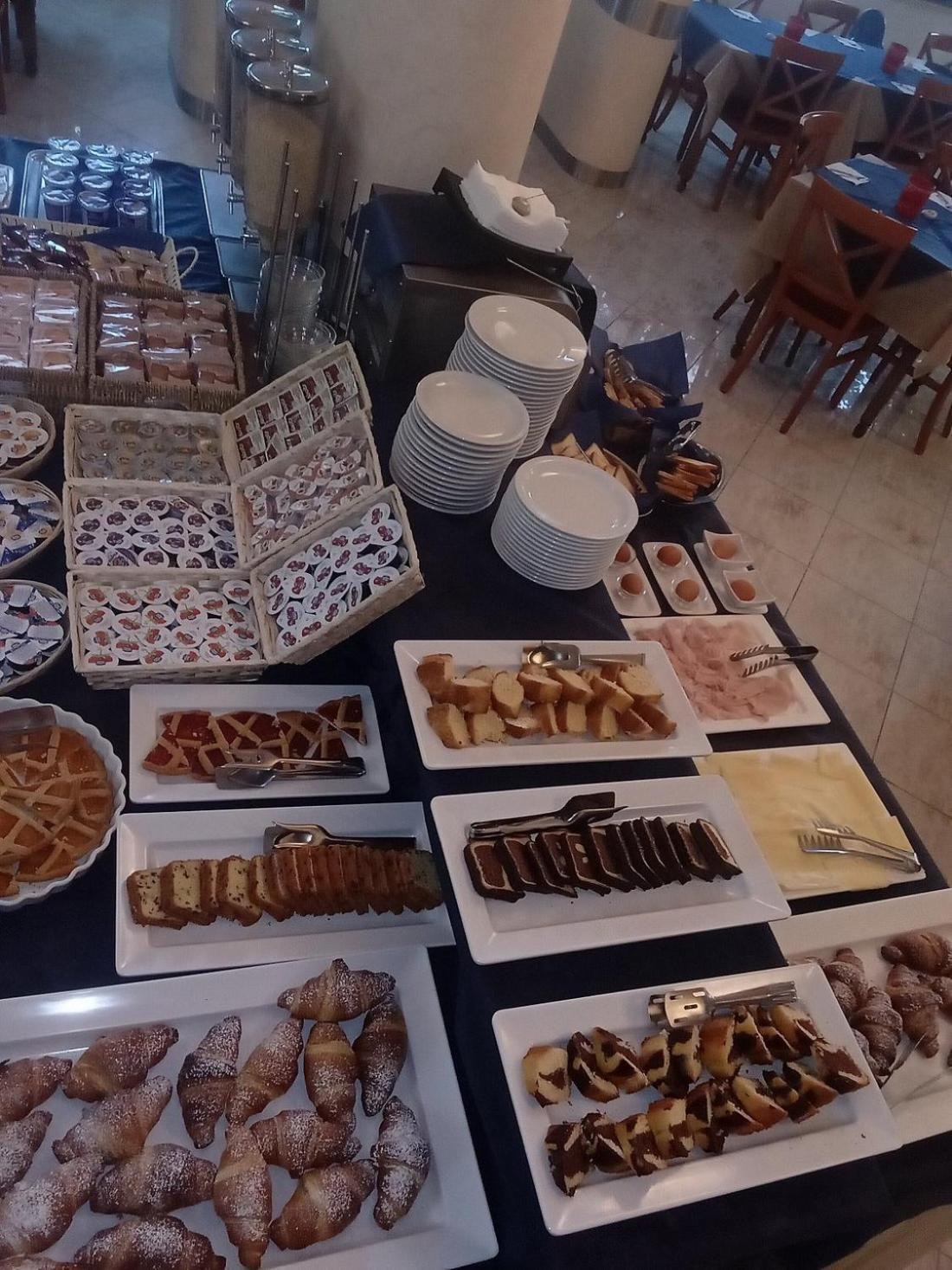 Hotel Ambasciata Cesenatico Luaran gambar