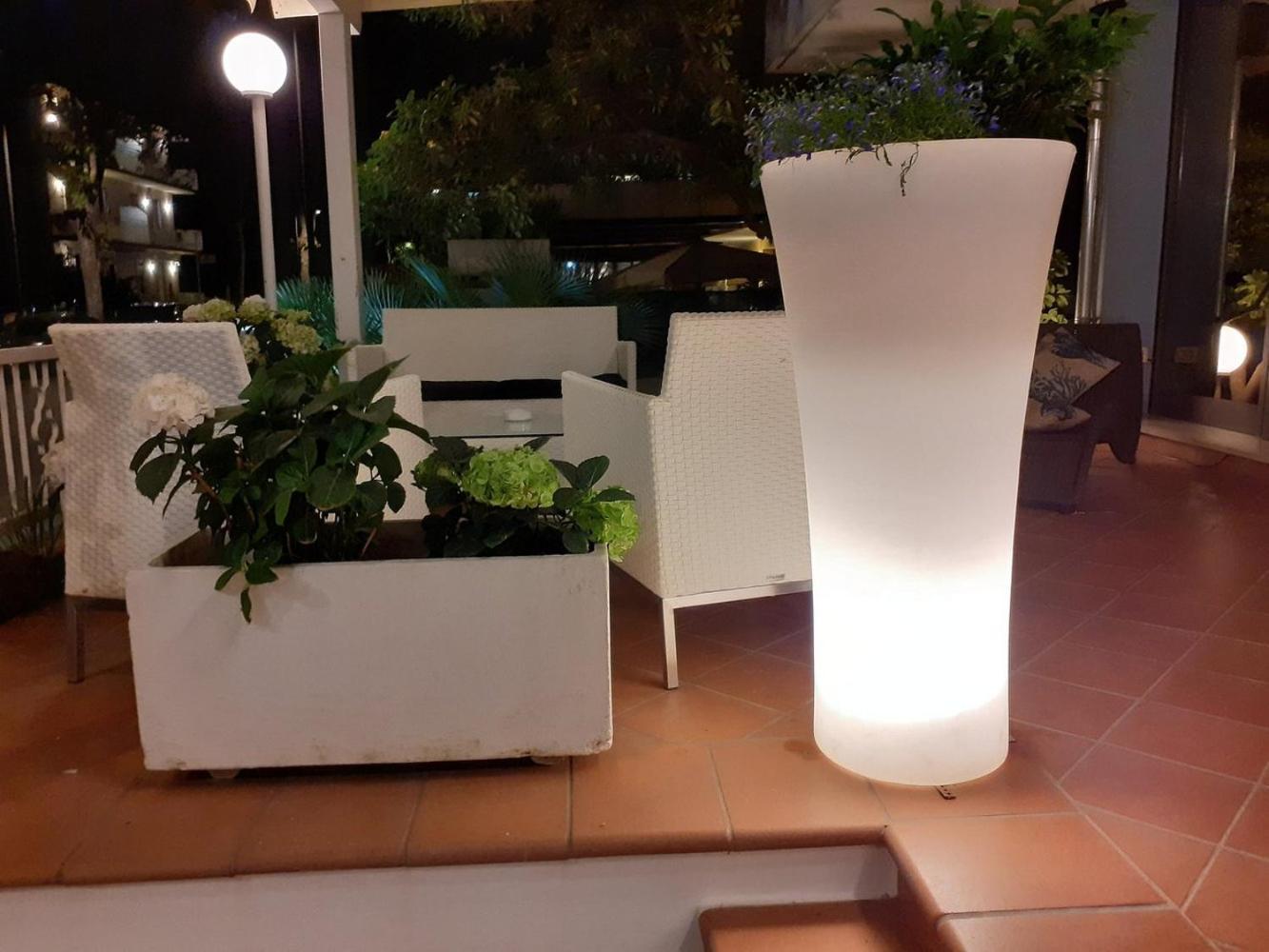 Hotel Ambasciata Cesenatico Luaran gambar