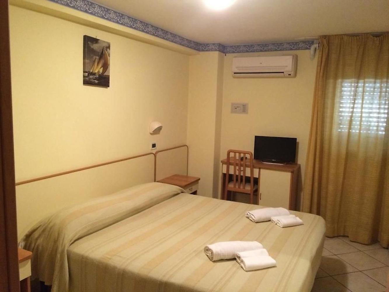 Hotel Ambasciata Cesenatico Luaran gambar