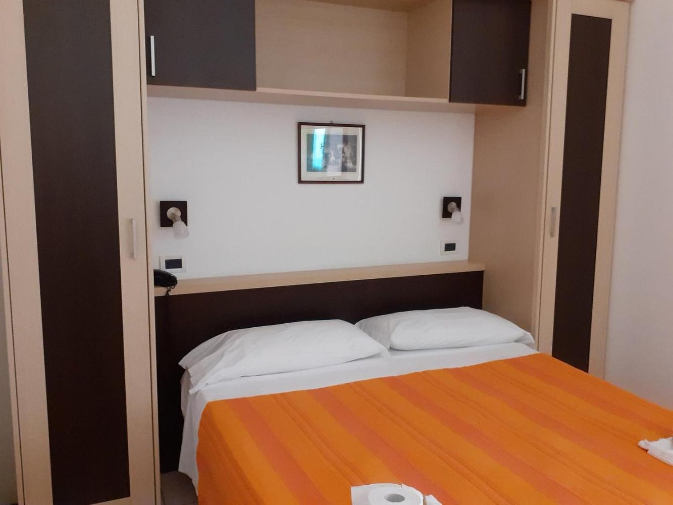 Hotel Ambasciata Cesenatico Luaran gambar
