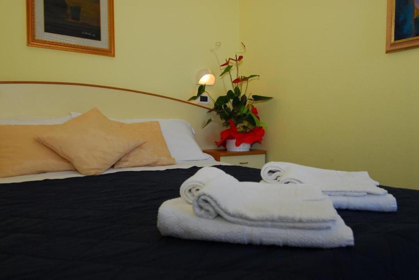 Hotel Ambasciata Cesenatico Luaran gambar