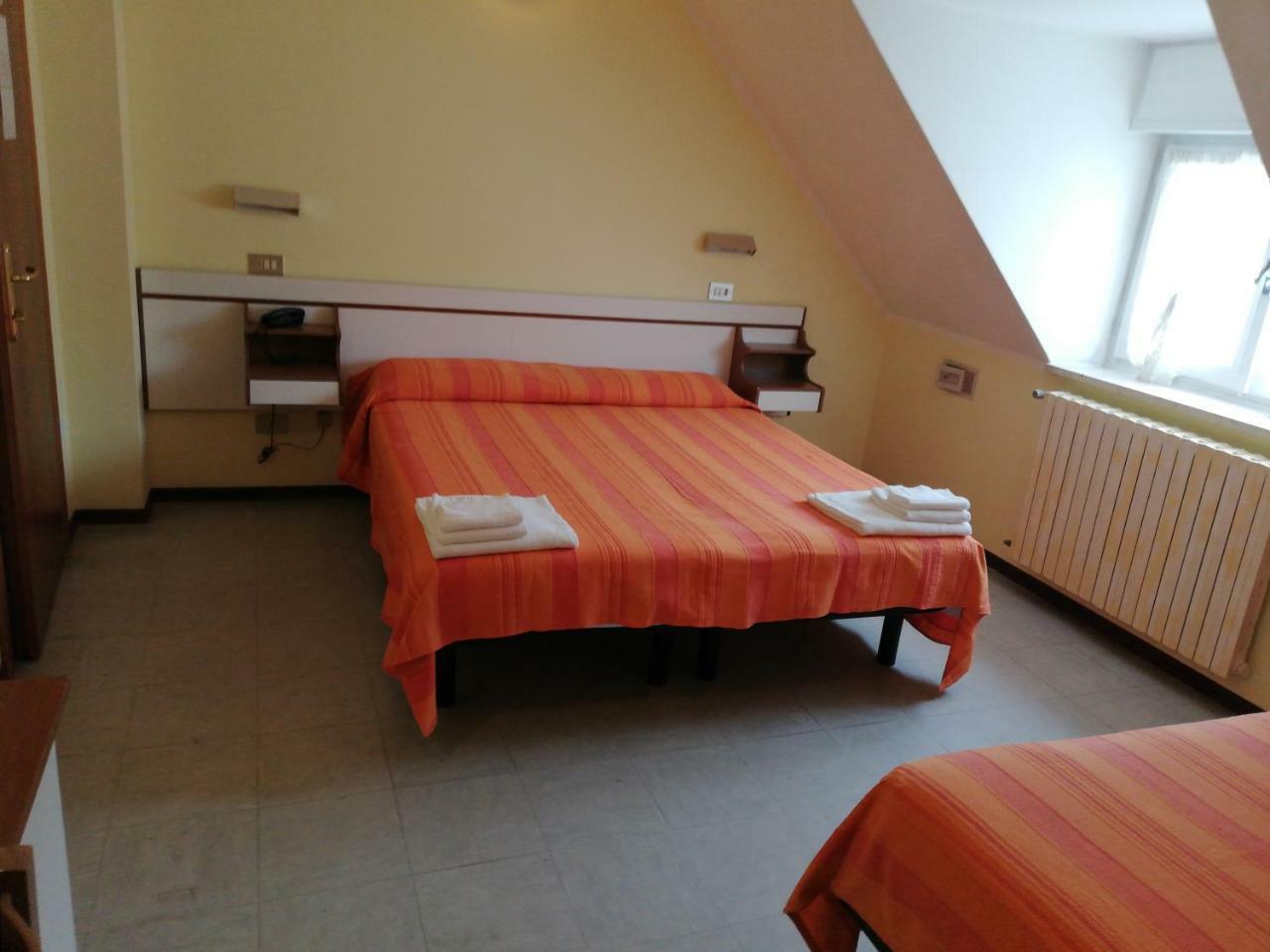 Hotel Ambasciata Cesenatico Luaran gambar